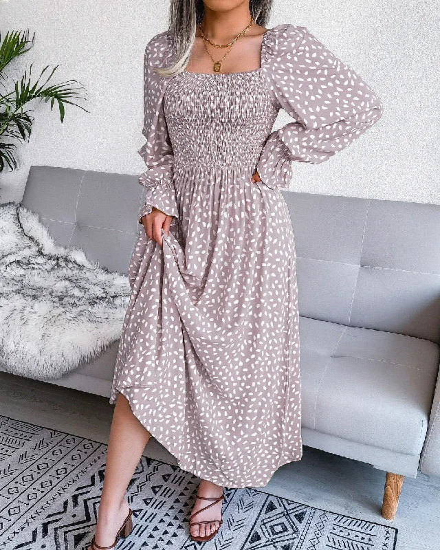Steals and Deals relaxed fit dressEnergetic Smocked Floral Maxi Dress